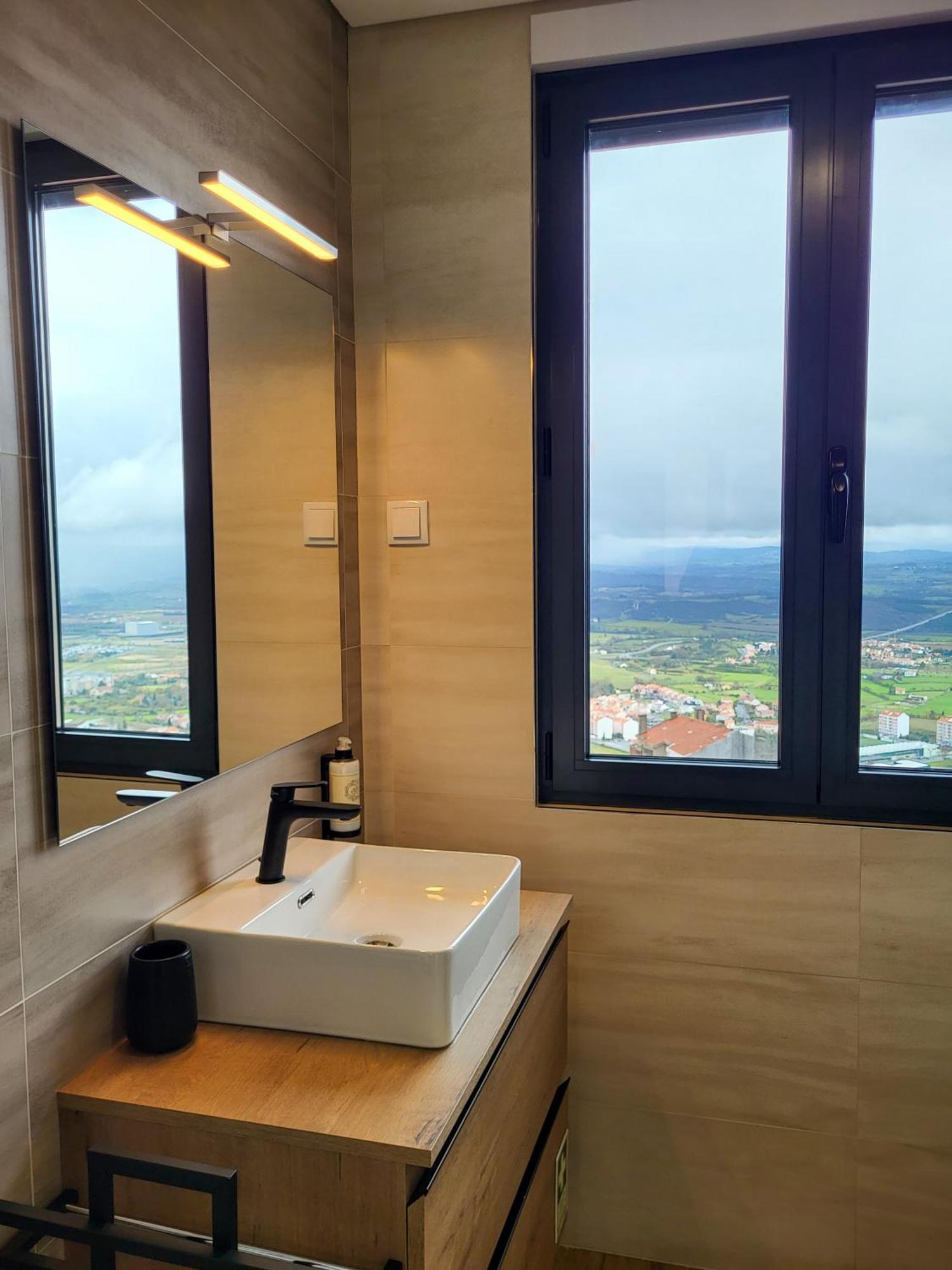 Apartamentos Do Mercado Covilhã Quarto foto